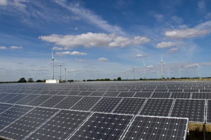 Total and SunPower Commission a New Solar Panel Manufacturing Plant in France